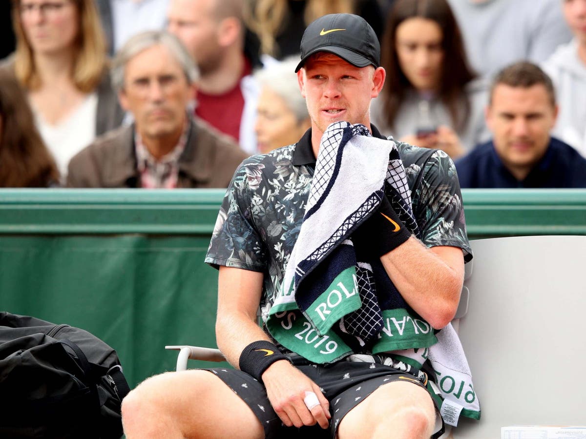 French Open 2019 results: Kyle Edmund knocked out by Pablo Cuevas after retiring hurt from second-round tie