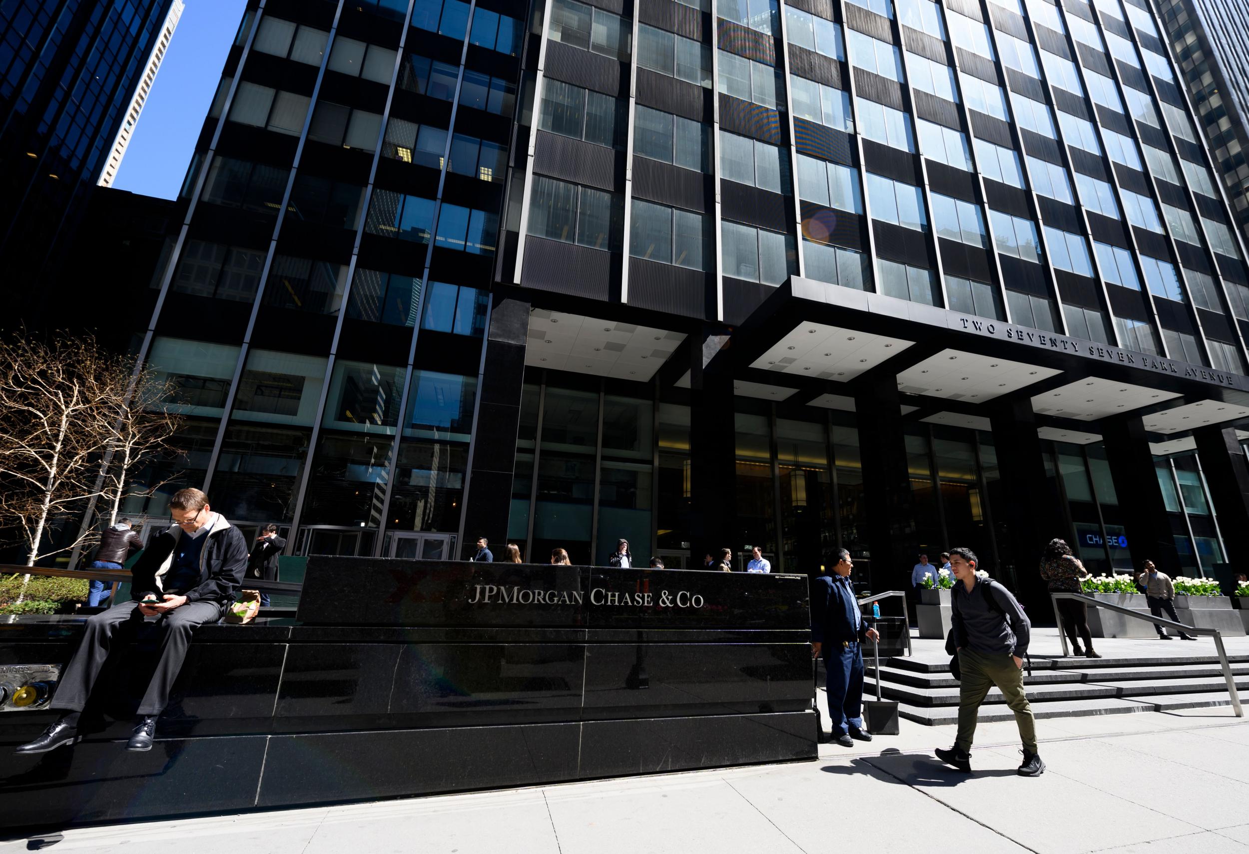 JP Morgan Chase settles case claiming discrimination against men in paid parental leave policy