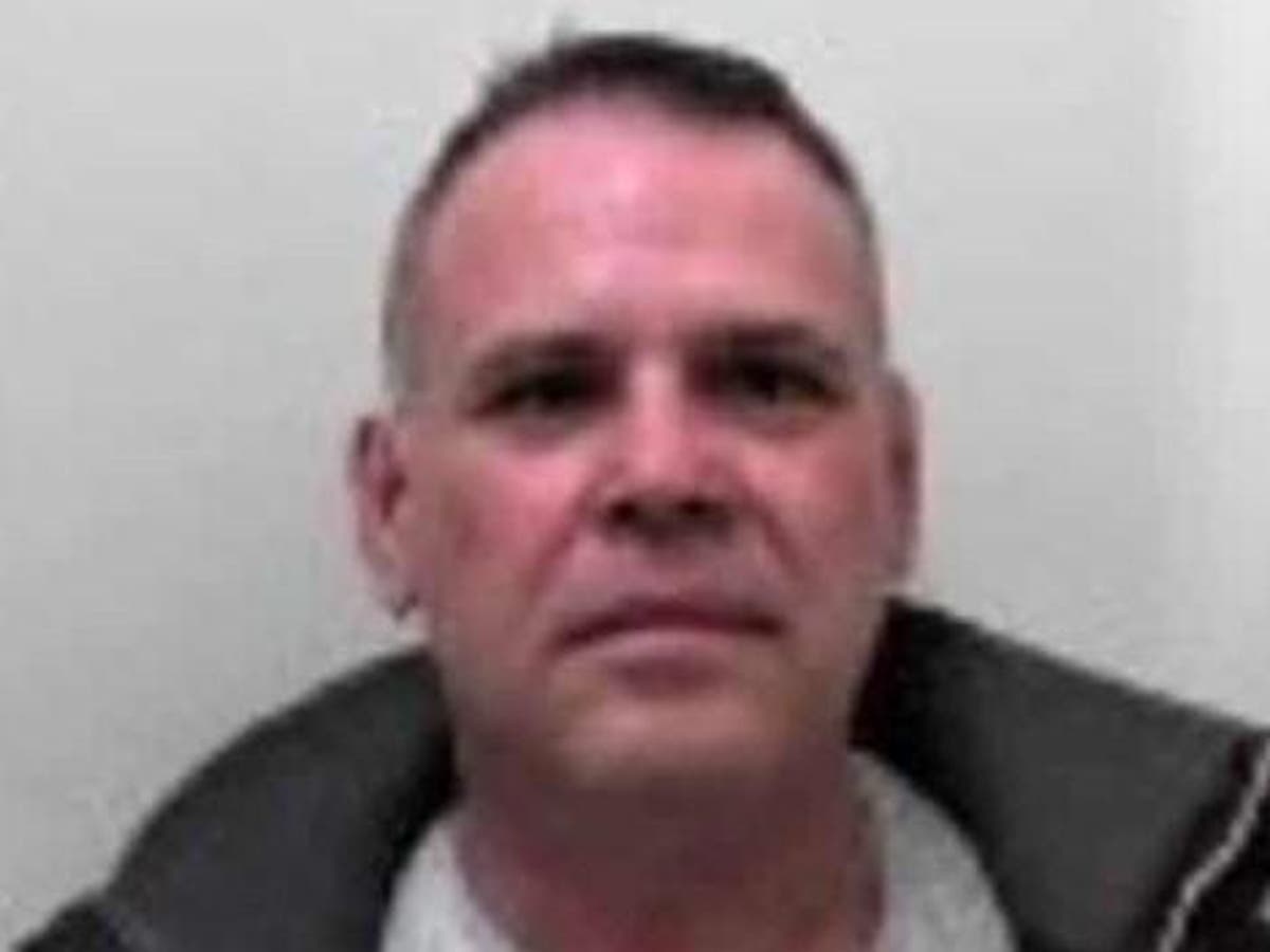 Sex offender goes on run after being let out of prison on work placement