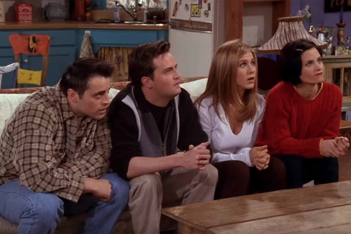 Jennifer Aniston says she's up for a Friends reunion | The Independent ...