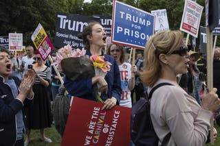 People protesting Donald Trump's state visit outside the Buckingham Palace in 2019