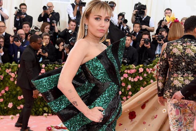 Miley Cyrus teams up with Marc Jacobs to debut 'don't f*ck with my freedom' hoodie 