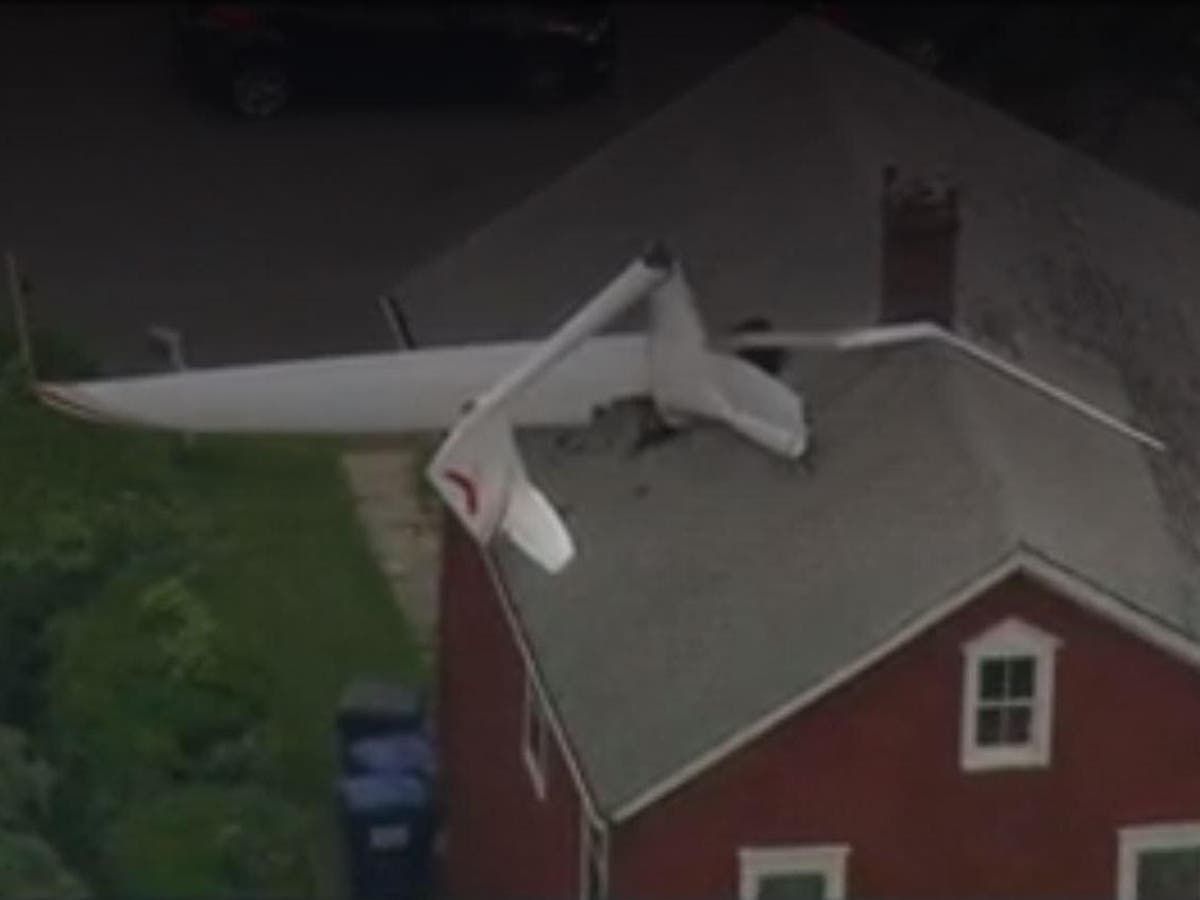 Glider crashes into family home near Connecticut airport | The ...