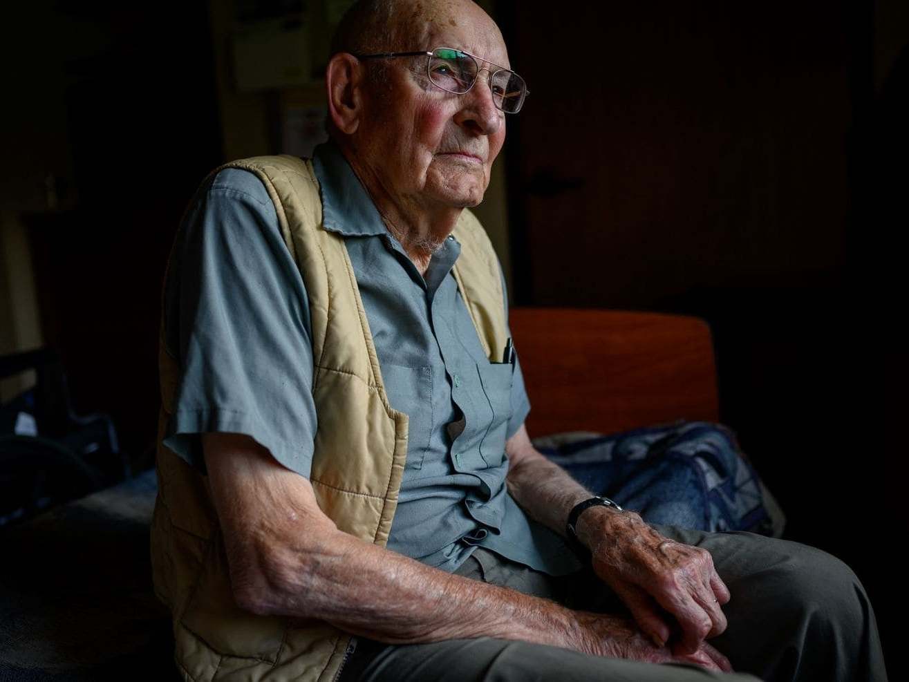Veteran remembers his fallen comrades at D-Day, and wonders why he made it  out alive The Independent The Independent