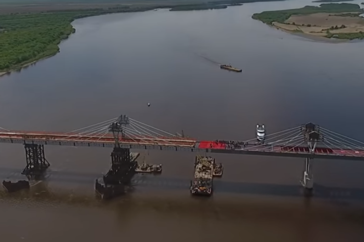 China and Russia linked by new bridge across Amur River