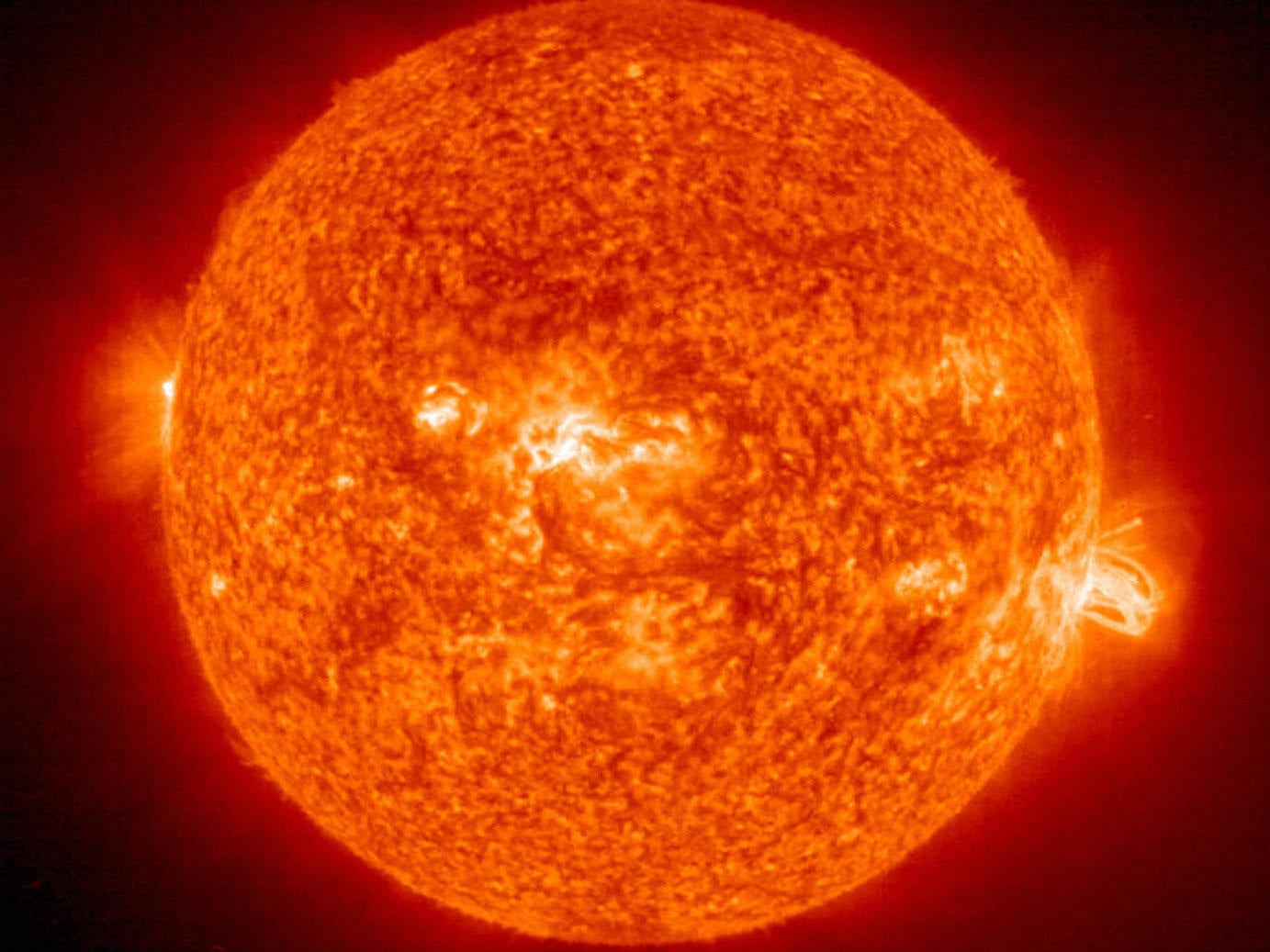 The biggest solar flare in years just came out of the Sun and it could be waking up, Nasa says thumbnail
