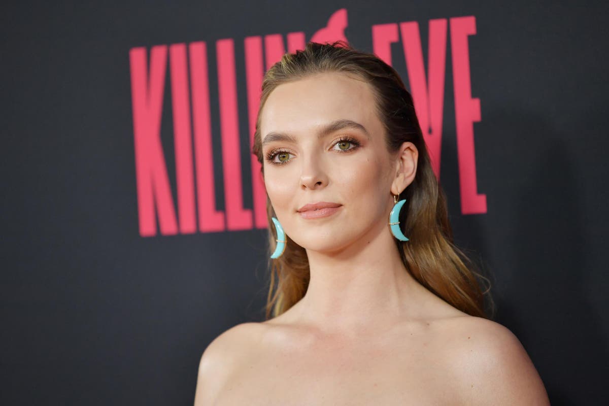 Killing Eve Jodie Comer Prioritises Feeling Strong Following Teenage Obsession With Being Thin The Independent