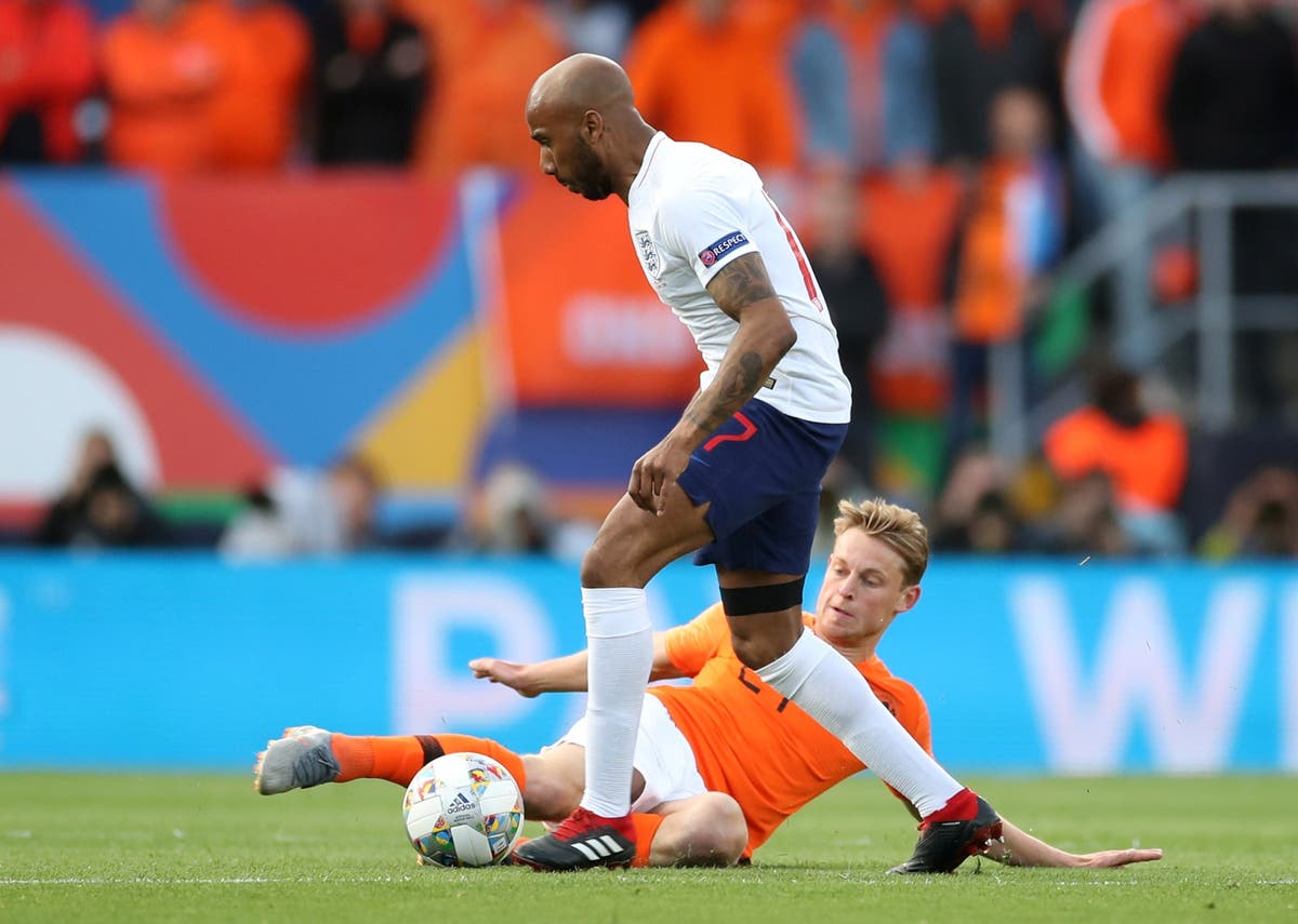 Everton transfer news: Fabian Delph set to sign from Manchester City for initial £8.5m