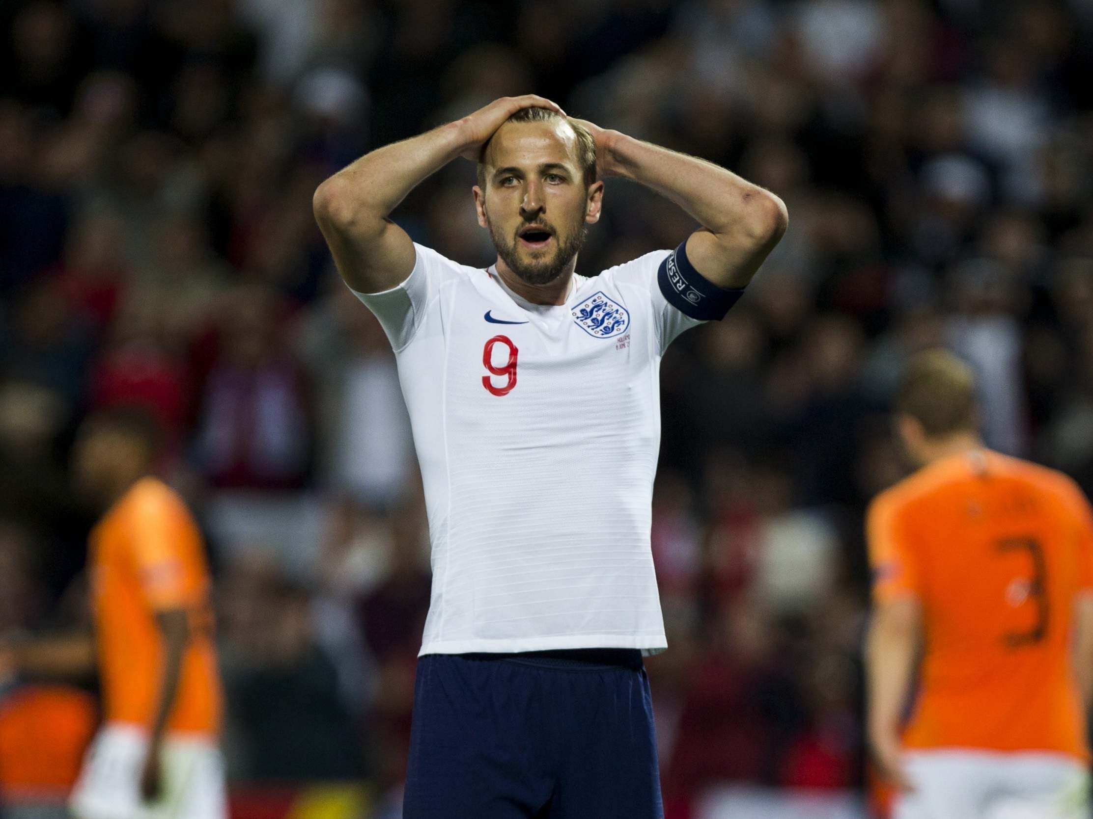 Kane despairs as England suffer defeat to the Netherlands