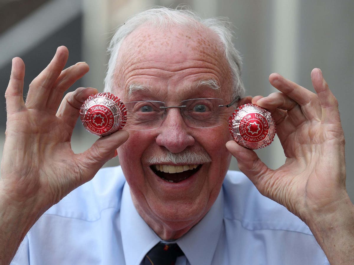 Actors, musicians, politicians and Tunnock's Teacake inventor honoured by Queen