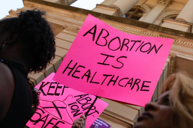 Maine votes to allow non-doctors to perform abortions, potentially increasing access to the procedure