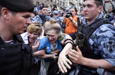 Navalny among 513 arrested as Russia cracks down on protest march