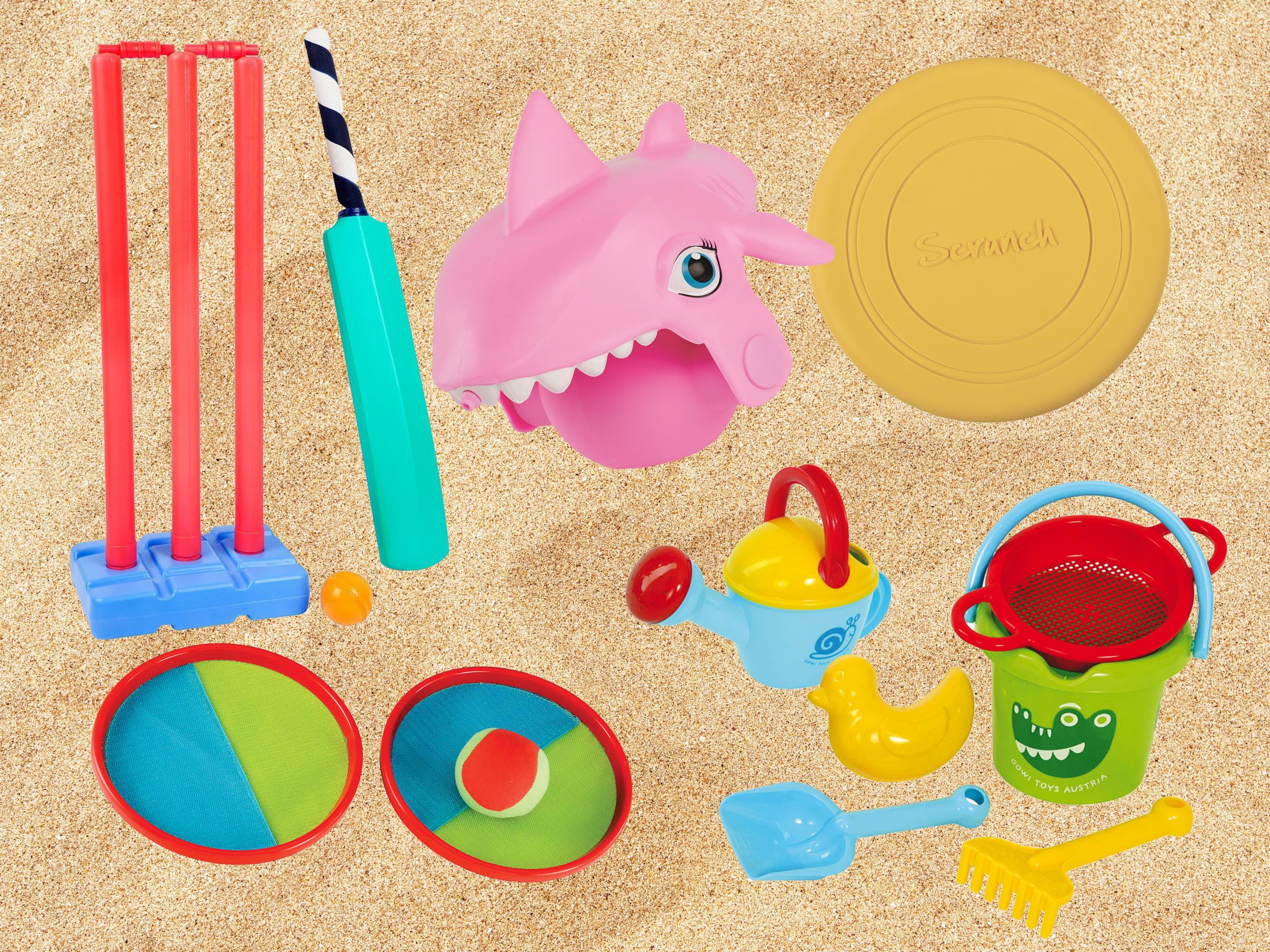 travel friendly beach toys