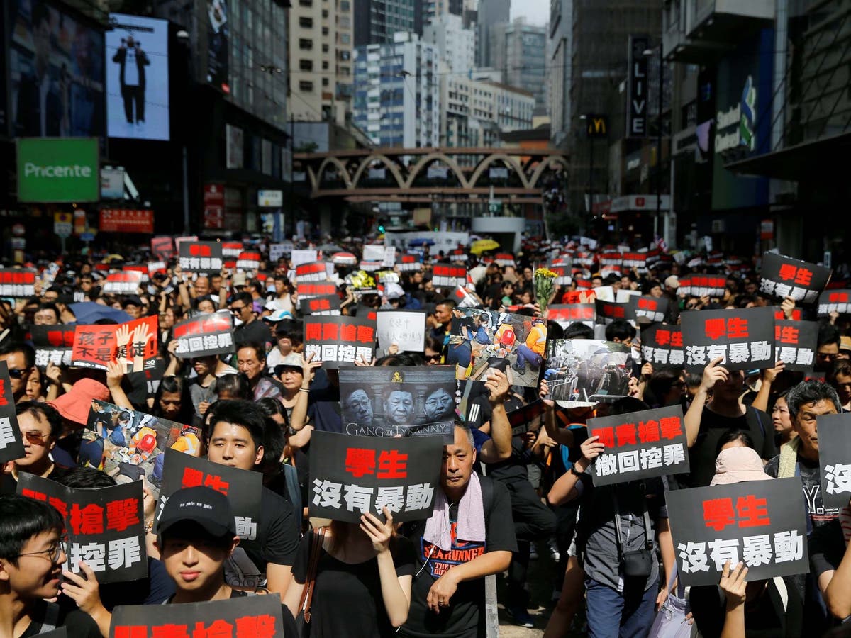 Hong Kong Protests Leader Carrie Lam Apologises To Public After Massive Protests Over 