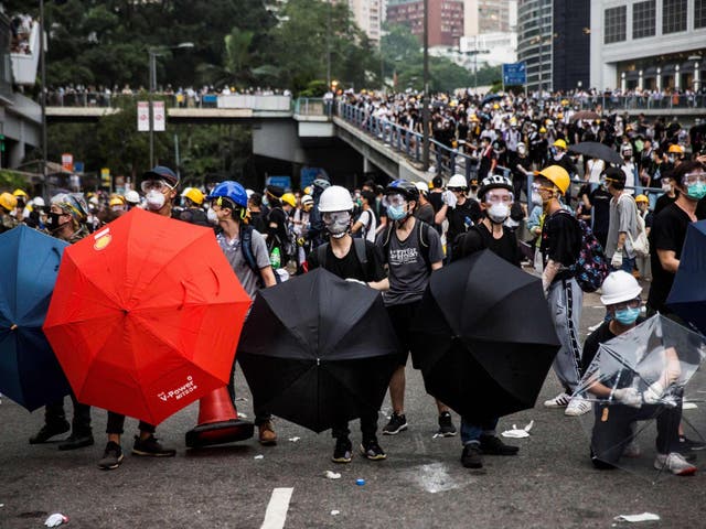 Protesters in Hong Kong are coordinating efforts to keep one step ahead of Chinese mass surveillance systems