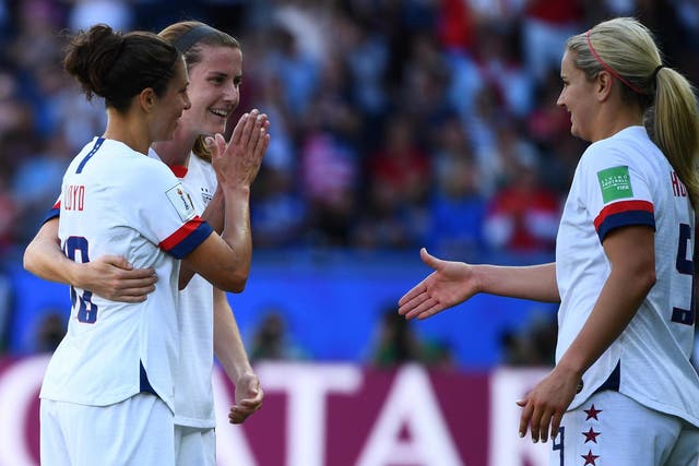Carli Lloyd celebrates her goal by politely clapping after week of criticism
