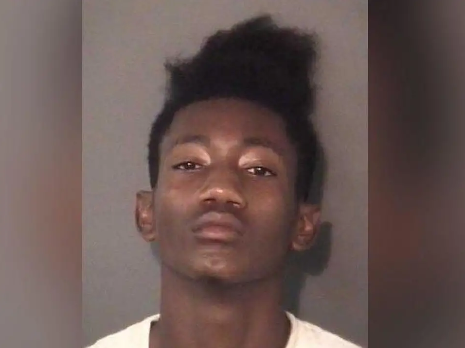 Authorities say 19-year-old suspect Jataveon Dashawn Hall fled from an attempted home invasion after a child in the house brandished a machete and engaged him in a fight.