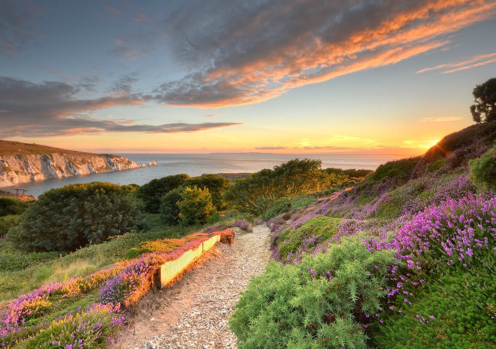 isle of wight during sunset