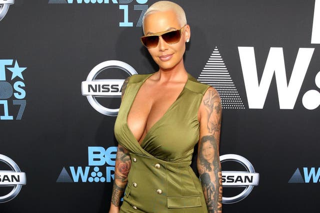 Amber Rose criticised for promoting detox tea while pregnant (Getty)