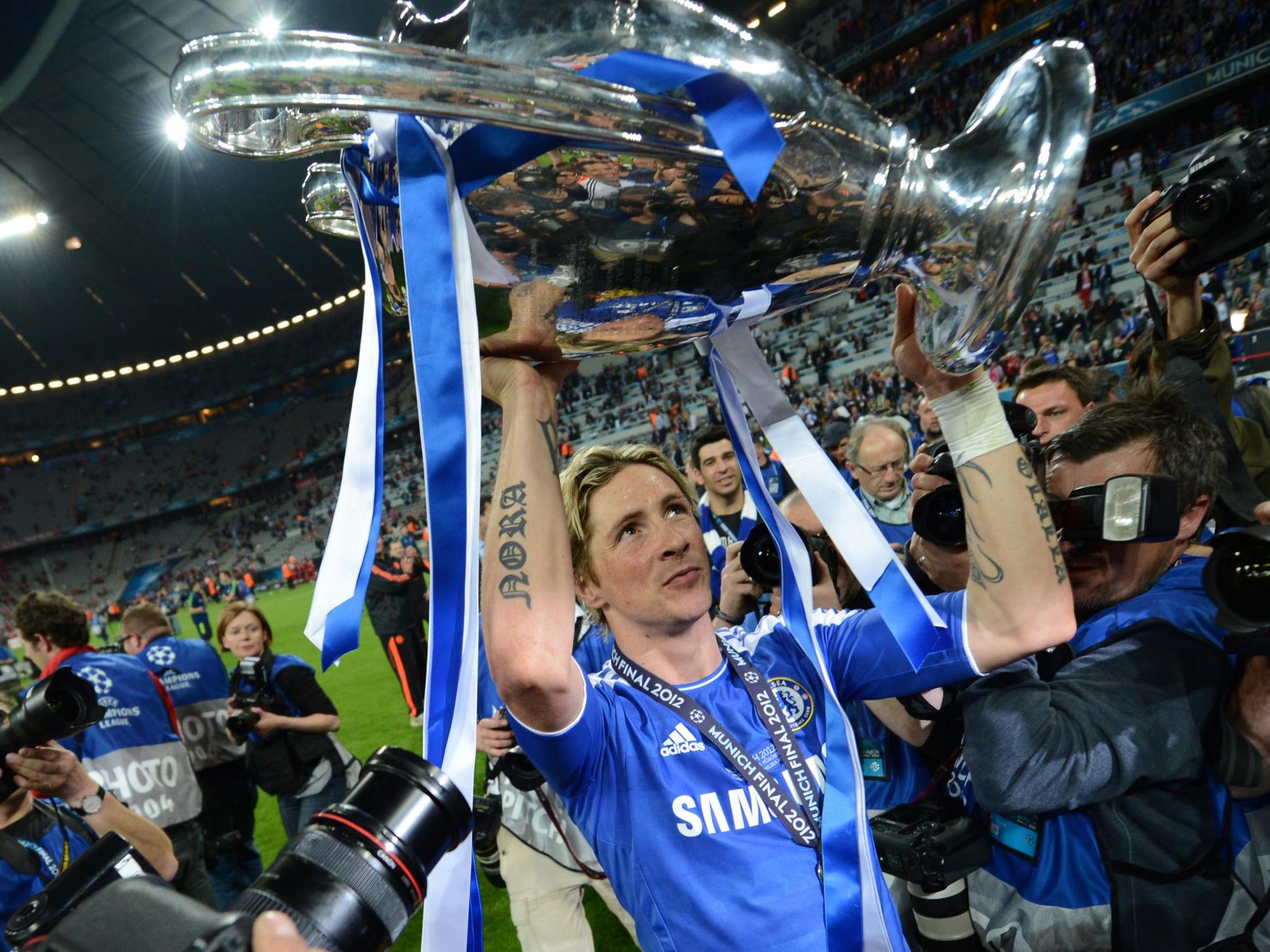 Fernando Torres lifts the European Cup with Chelsea