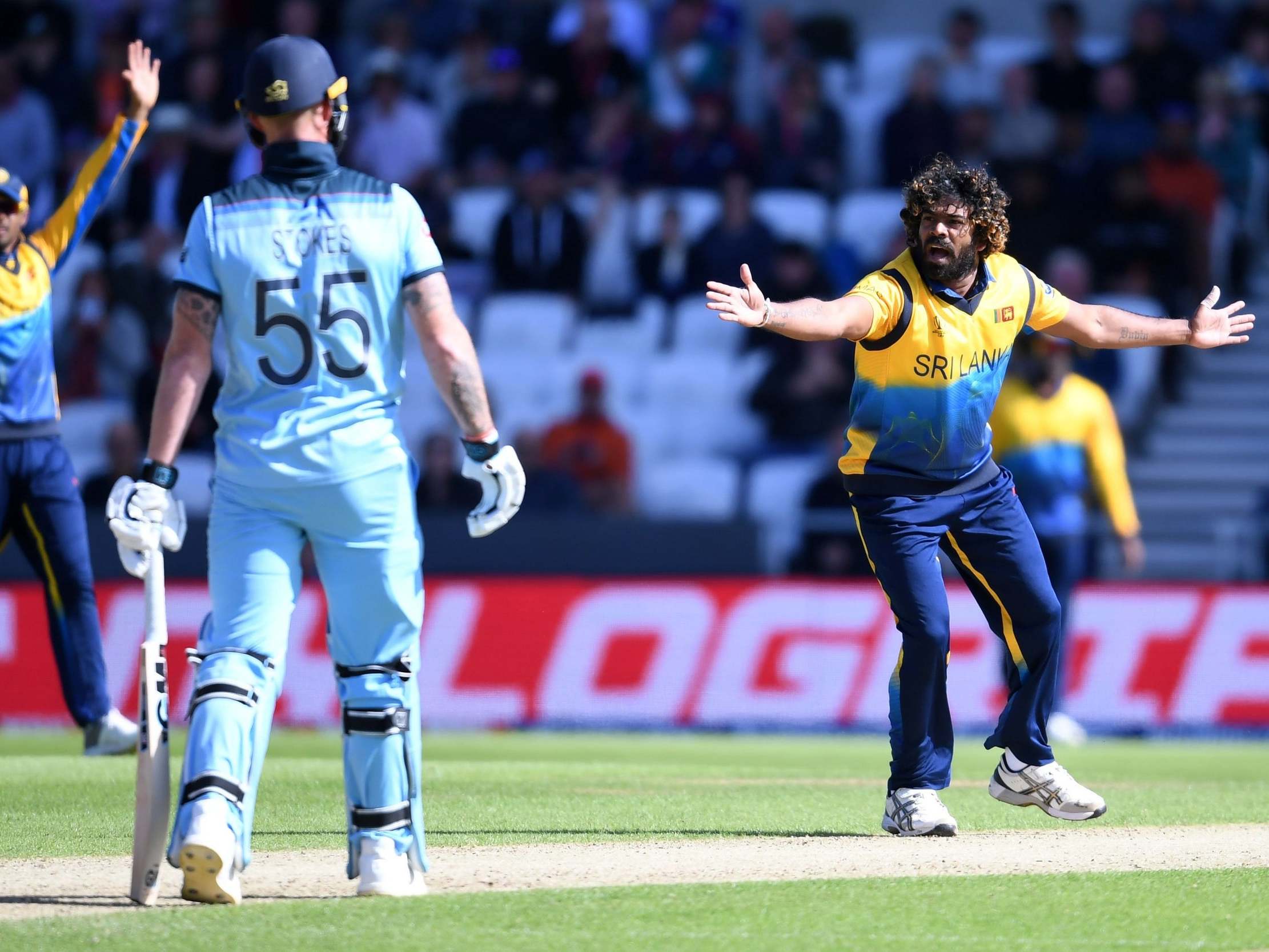 Malinga looked the bowler of old with a superb spell