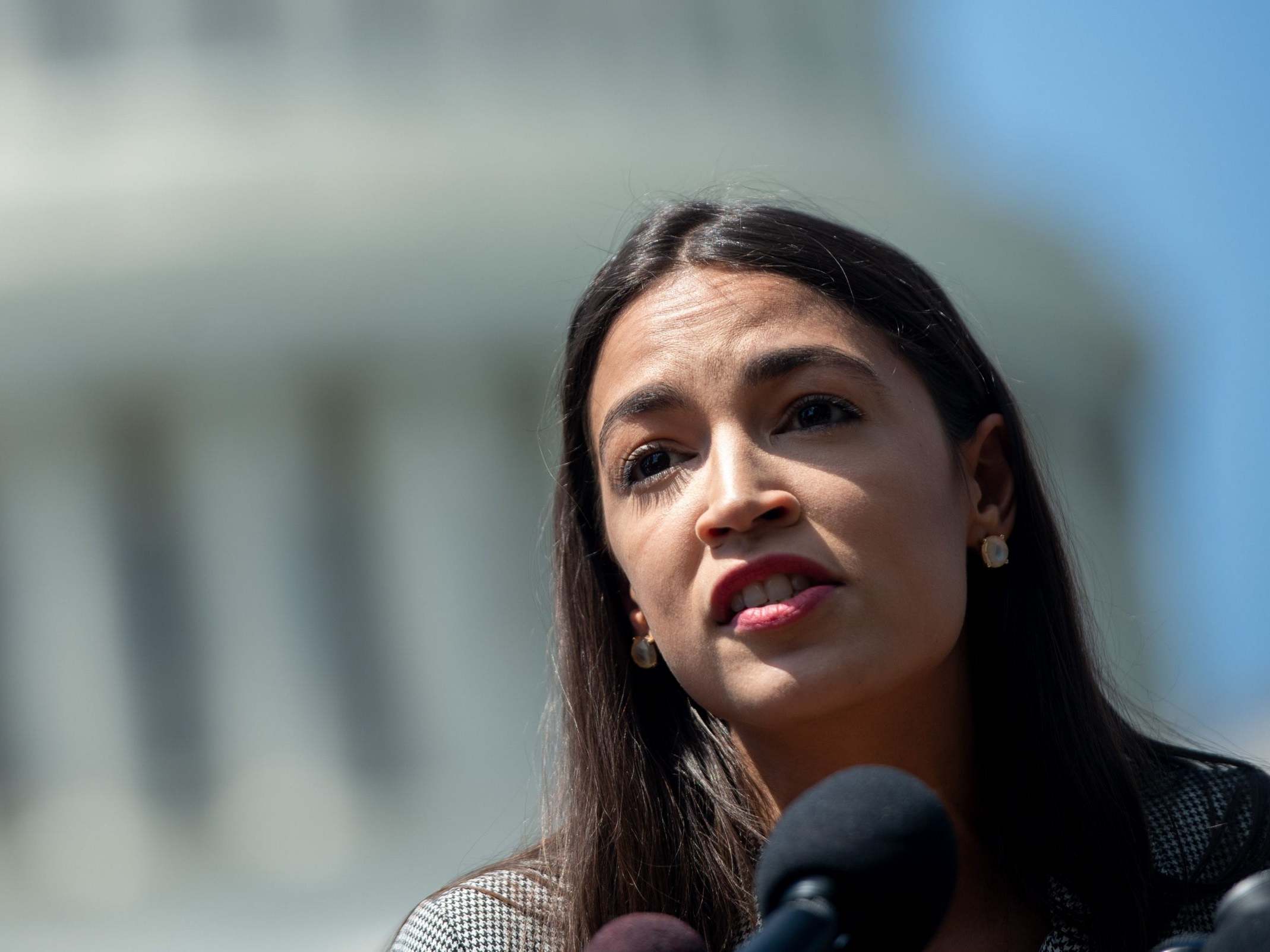 AOC slams &apos;shrieking Republicans&apos; after comparing migrant detention centers to concentration camps