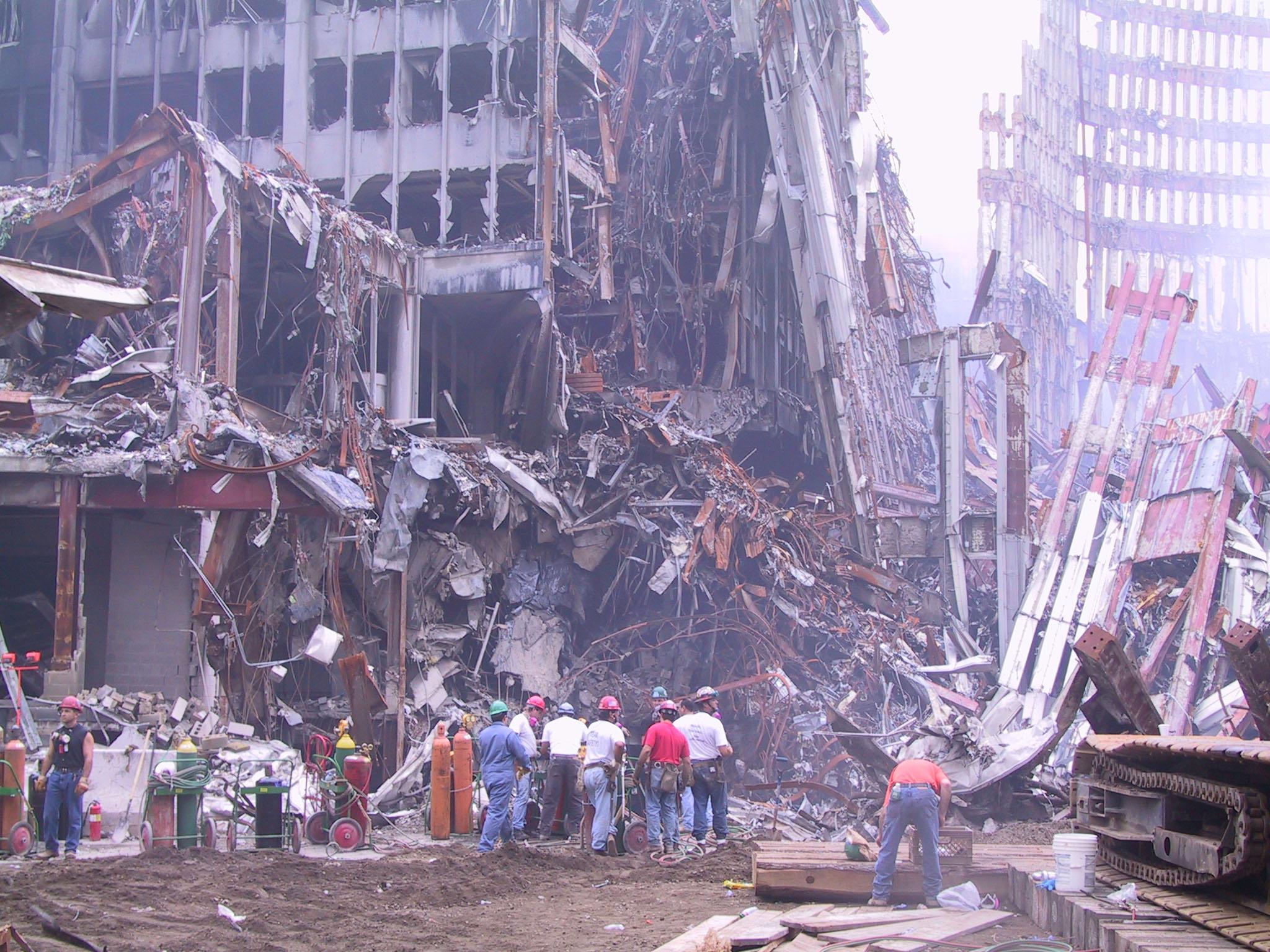 9 11 Photos Unseen Photos Show Ground Zero Devastation