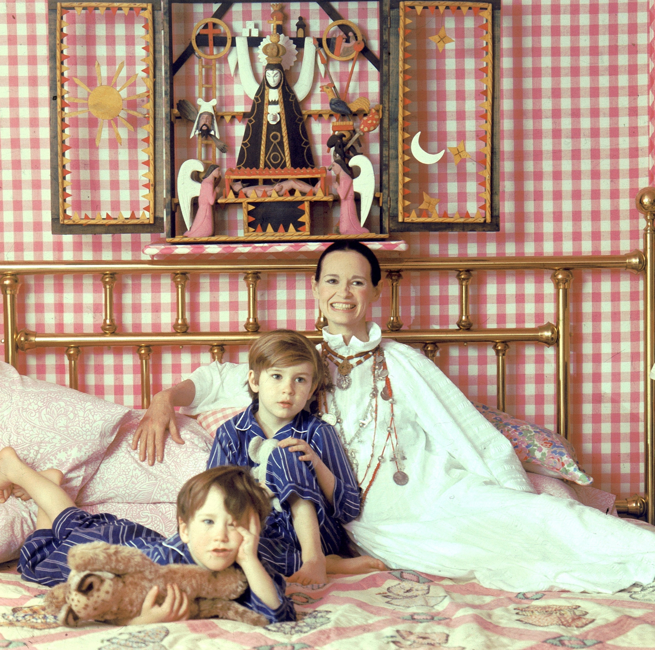 Gloria Vanderbilt: Actor, socialite and 'poor little rich girl' of