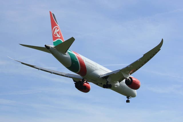 Kenya Airways Boeing 787-8 Dreamliner on final approach