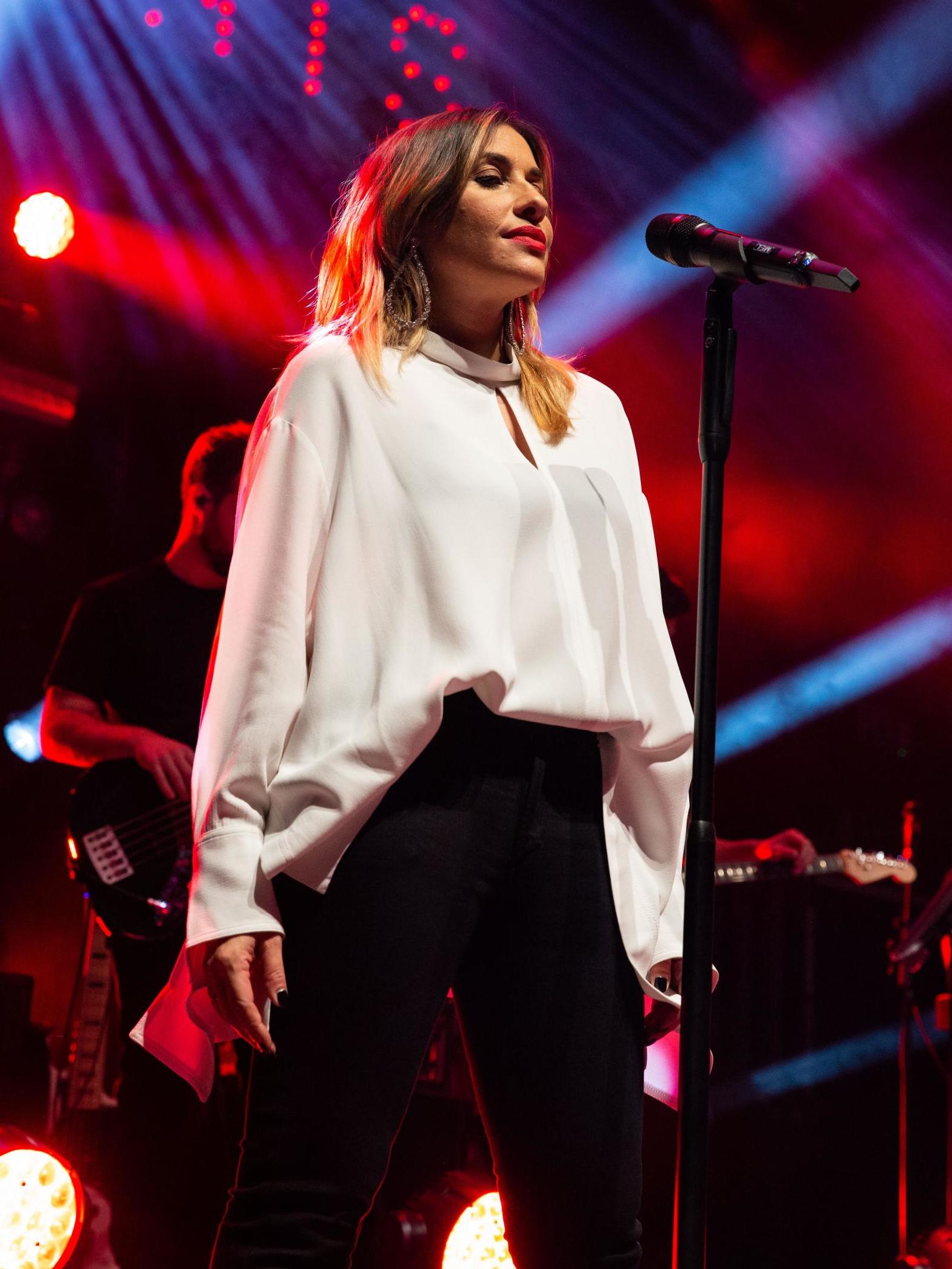 Melanie Blatt performs in 2018