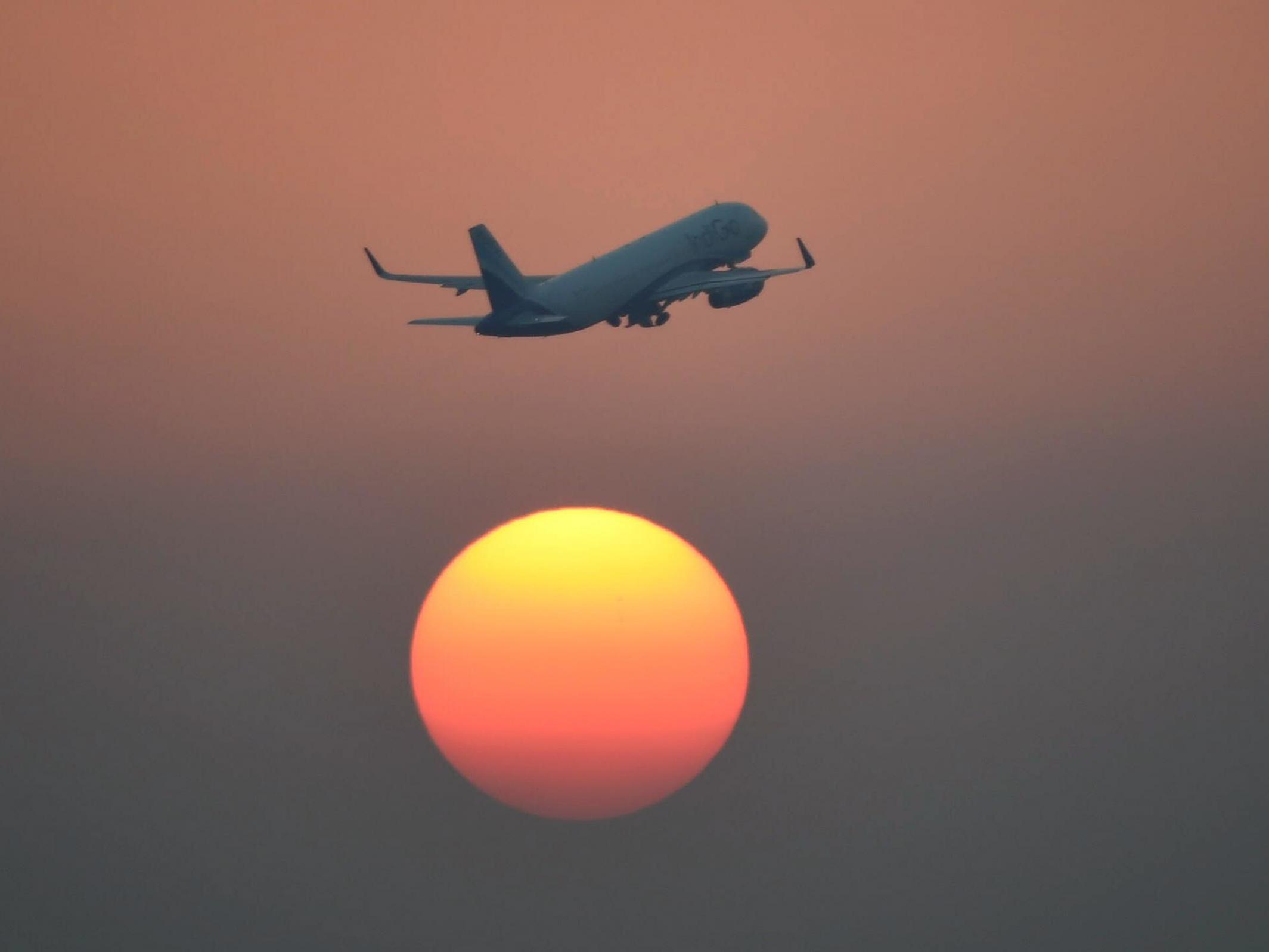 Most flights these days do not stop to refuel