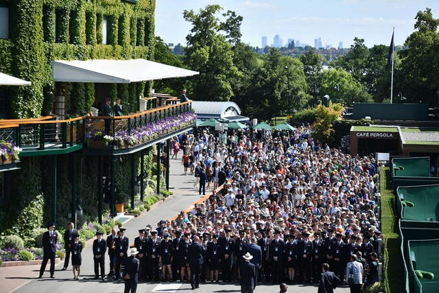 Queues on the first day of the 2019 Wimbledon tournament
