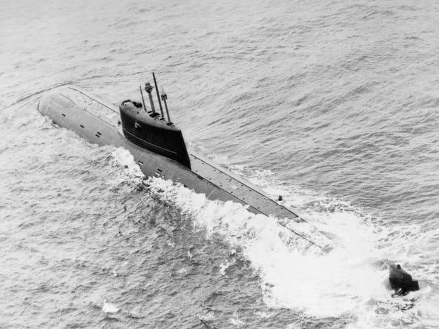 The Komsomolets submarine was launched in 1983 and was capable of deep dives to more than 1,000m depth