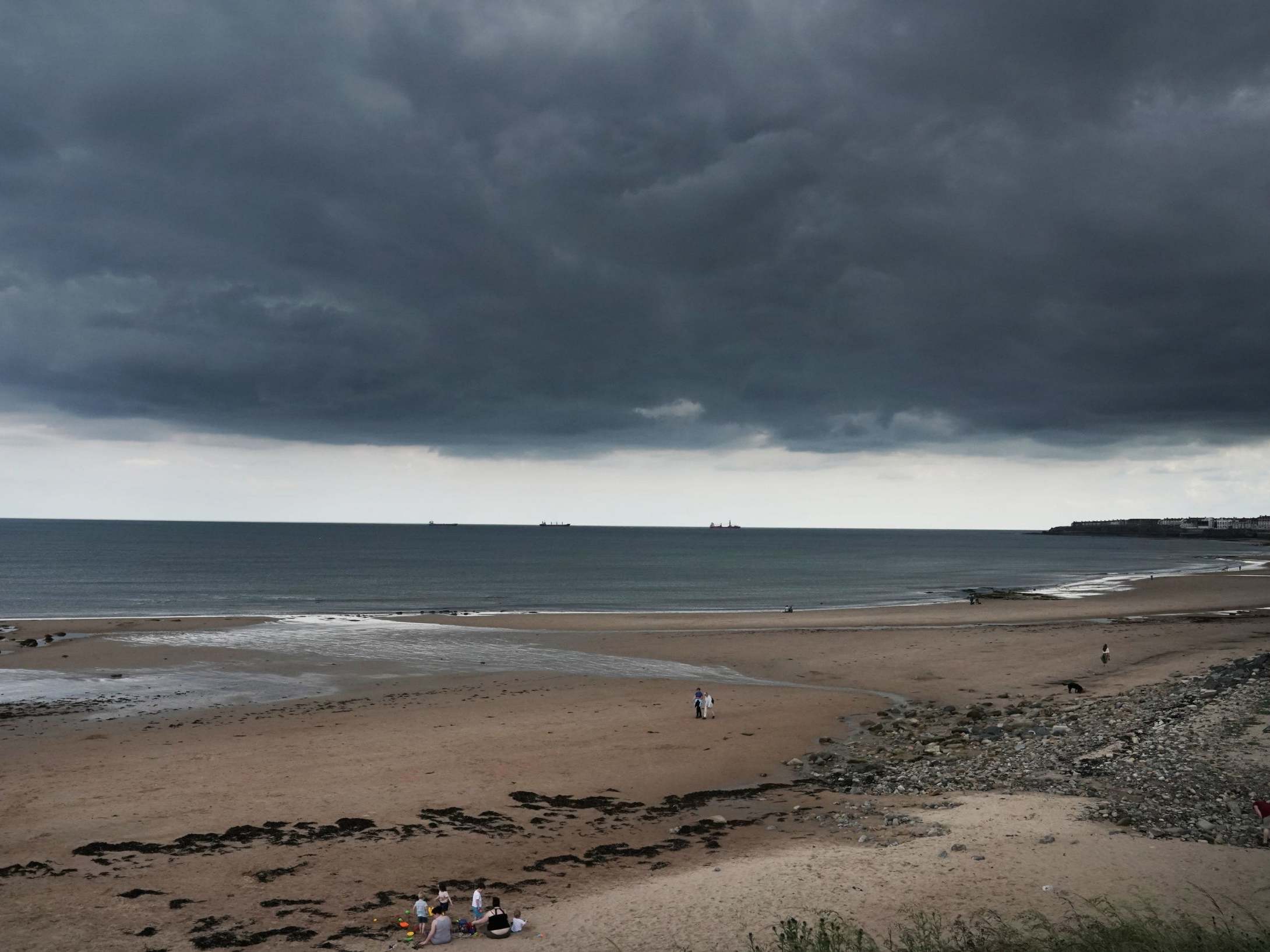 Thundery showers predicted to hit the north and west as early as Tuesday