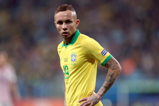 Everton Soares is wanted by Arsenal