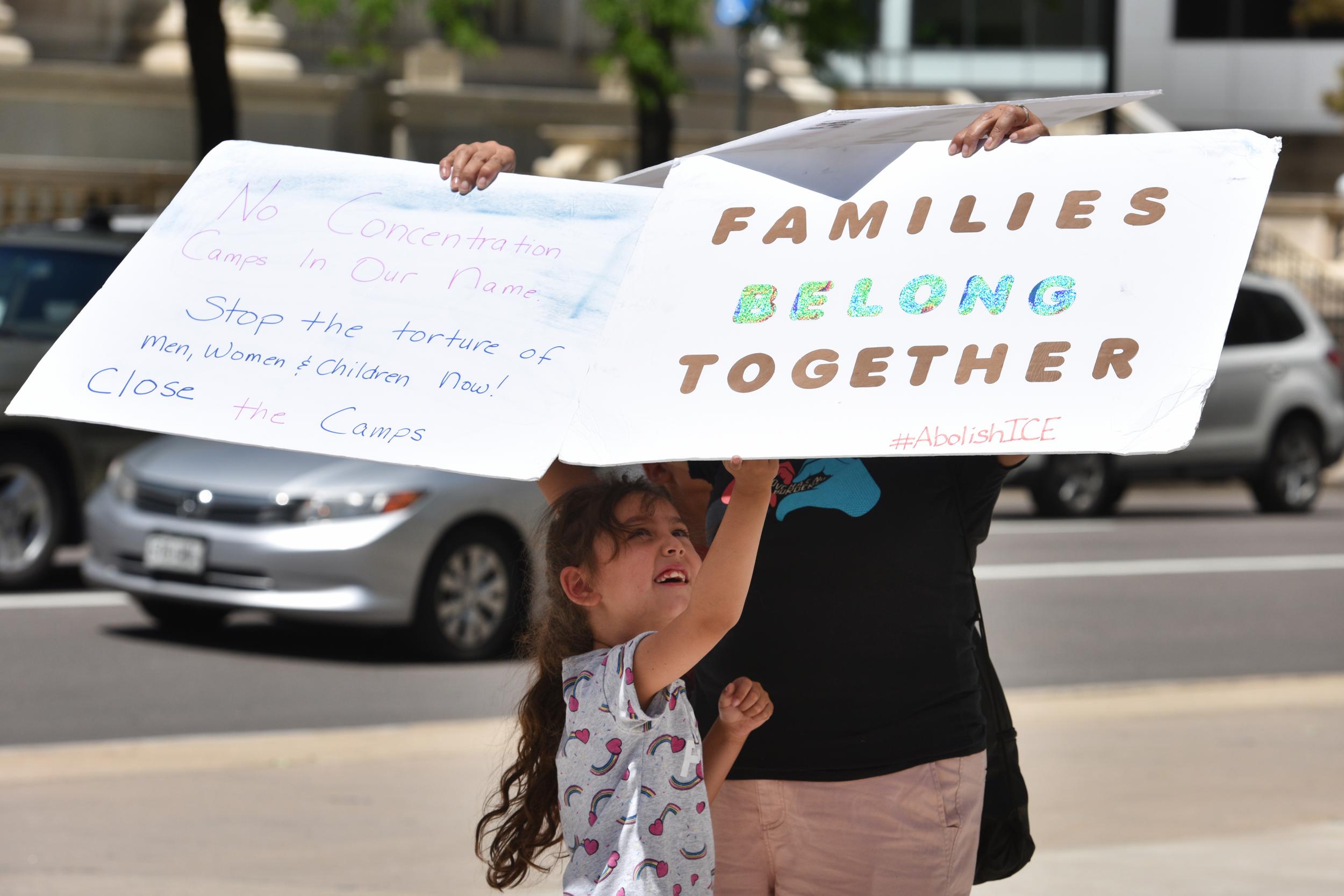 Protestors raise Mexican flag outside US ICE facility during demonstration