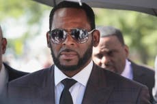 R Kelly to face racketeering charges in New York