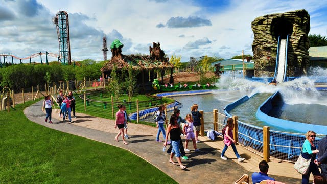 <p>Oakwood is the biggest theme park in Wales</p>