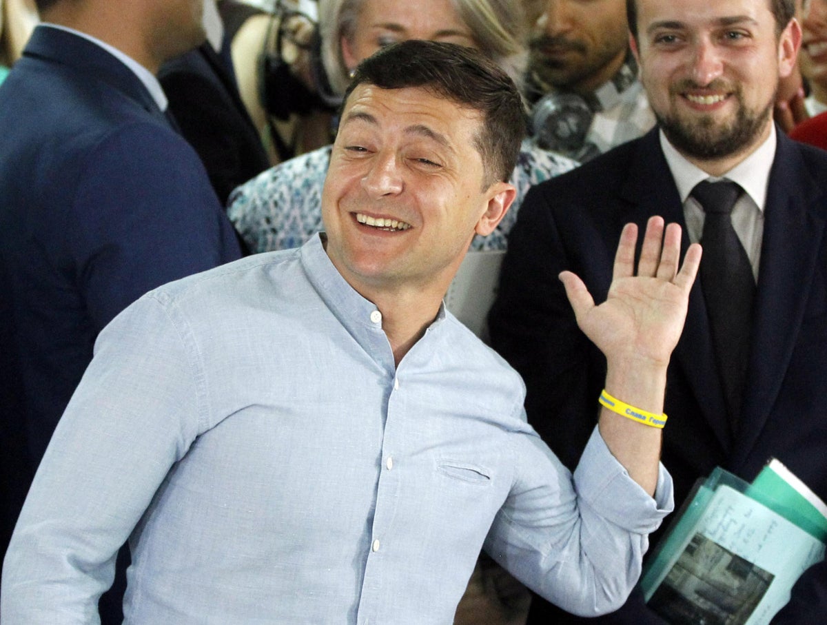 Ukraine election: Volodymyr Zelensky's party triumphs as exit polls predict  parliamentary majority for former comedian | The Independent | The  Independent