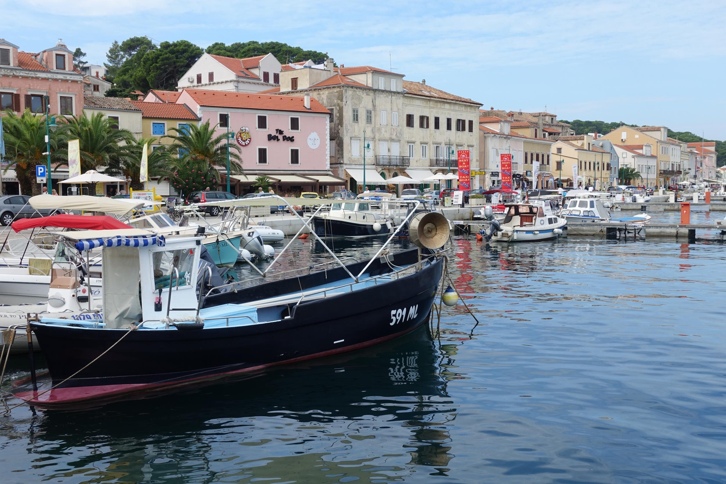 Boat trips and forested trails await in Losinj