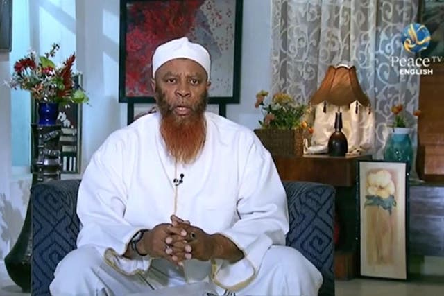 Imam Qasim Khan rants about homosexuality on Peace TV