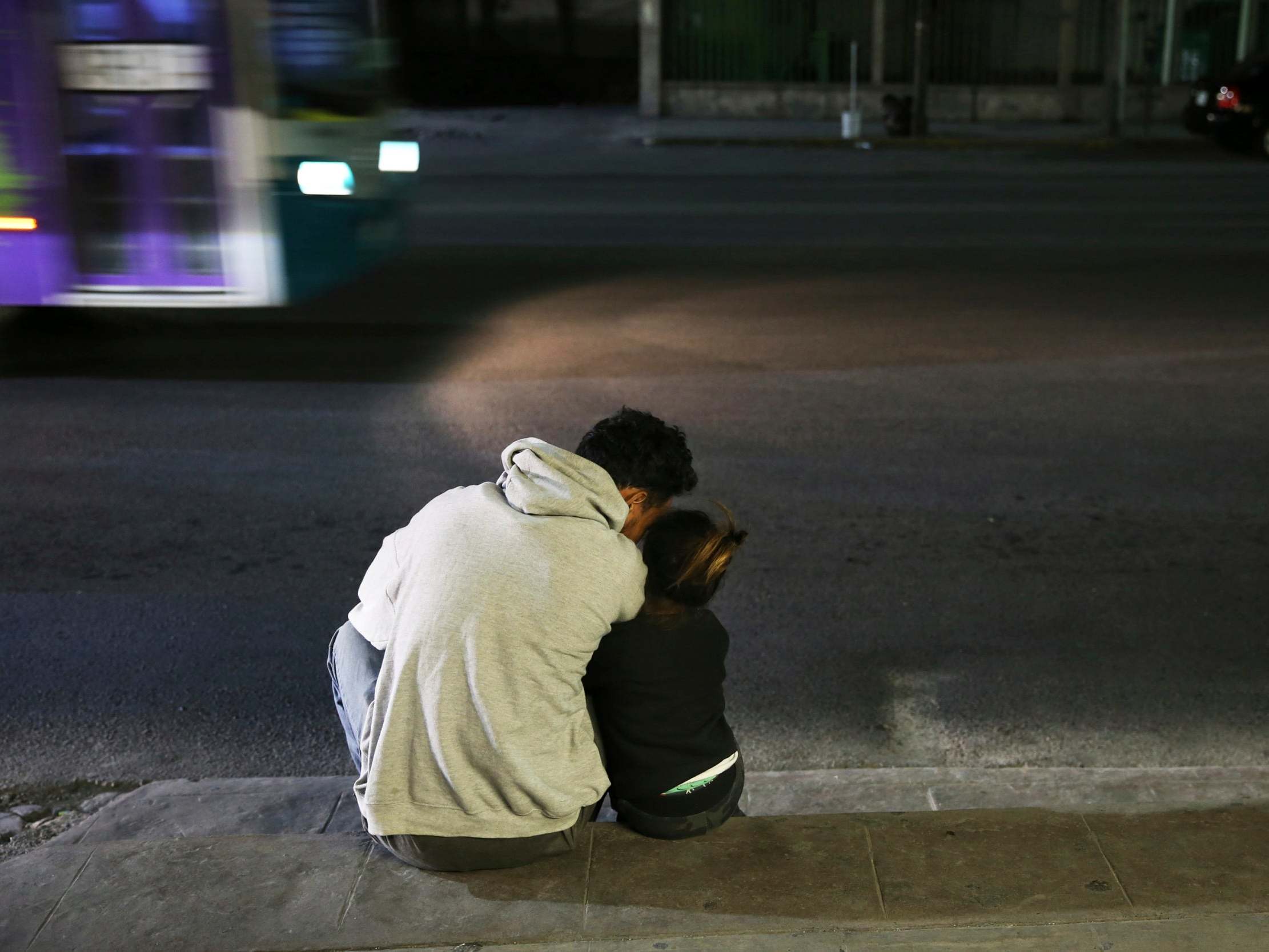 A migrant father and daughter in Monterrey, Mexico, among the thousands attempting to reach the US but left to fend for themselves with little support