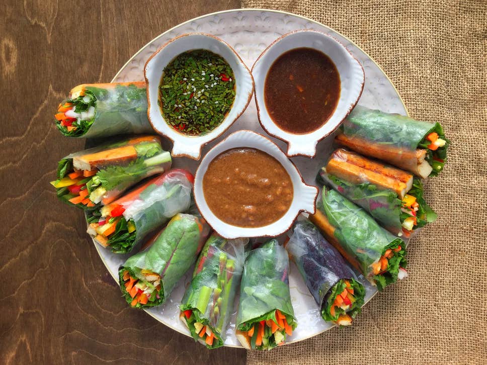 Spicy tofu summer rolls