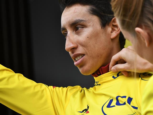 Egan Bernal is awarded the yellow jersey in Tignes