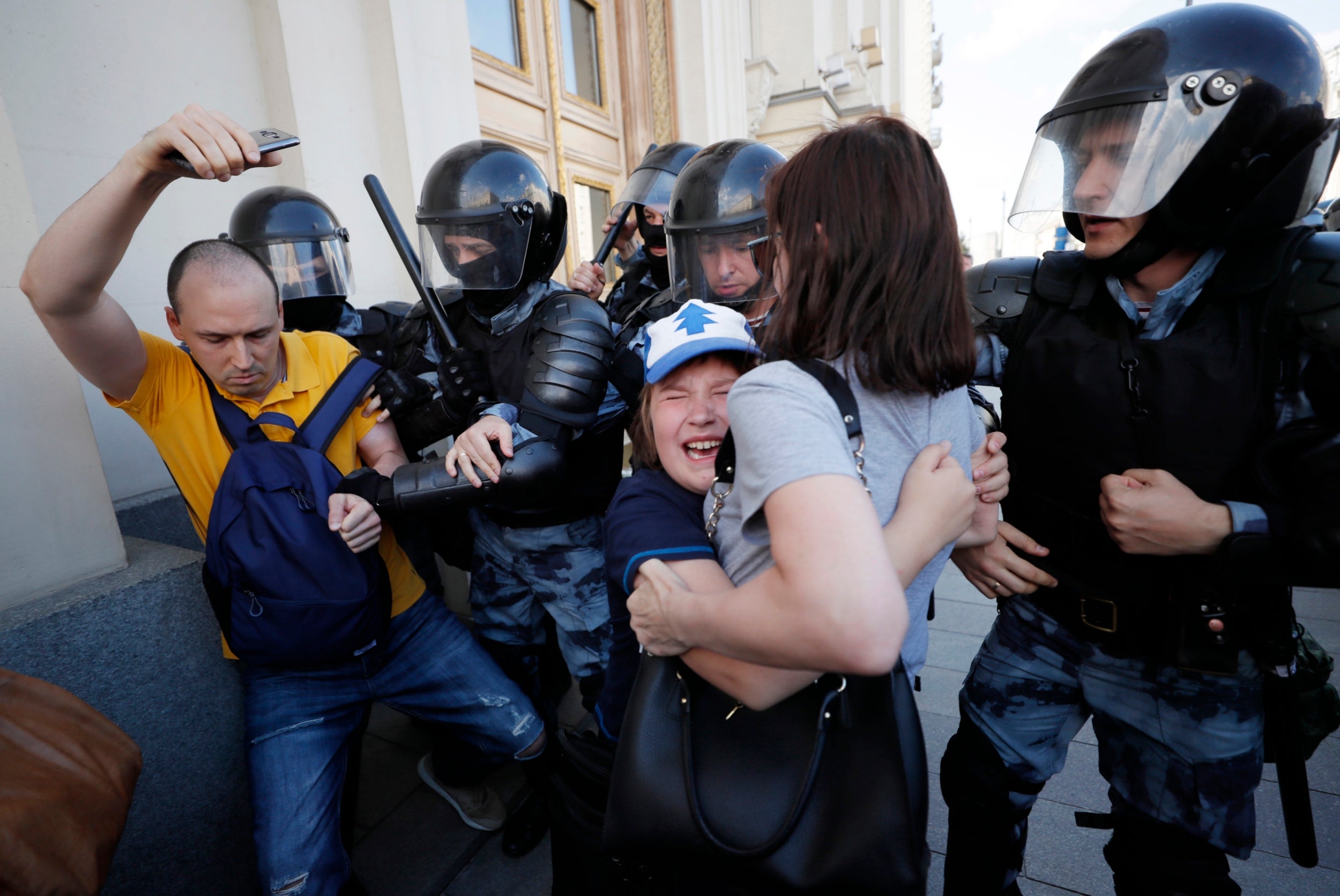 Митинг полицейских. Задержание на митинге в Москве. Протесты в Москве.