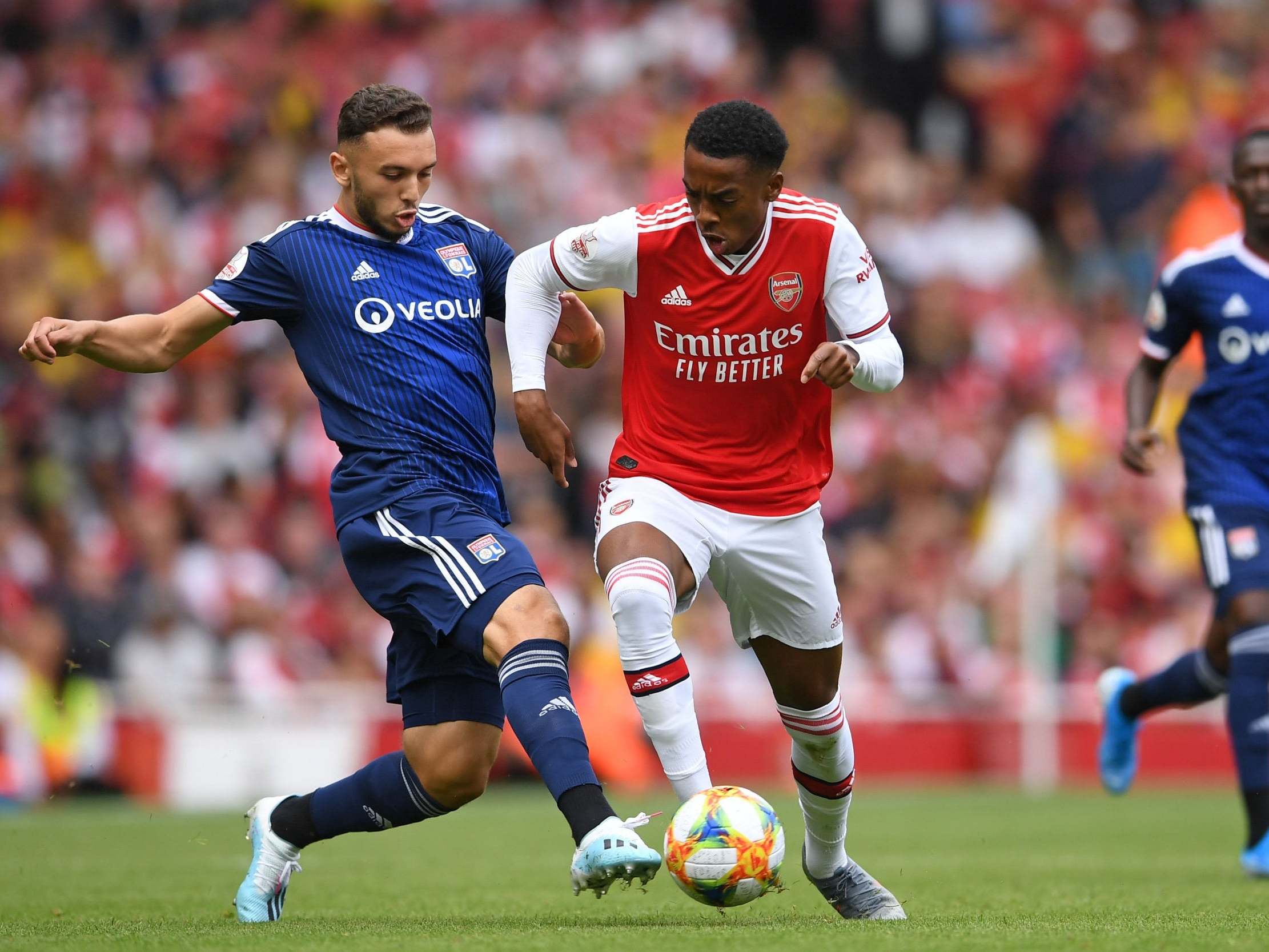 Joe Willock is reportedly being targeted by Bayern Munich