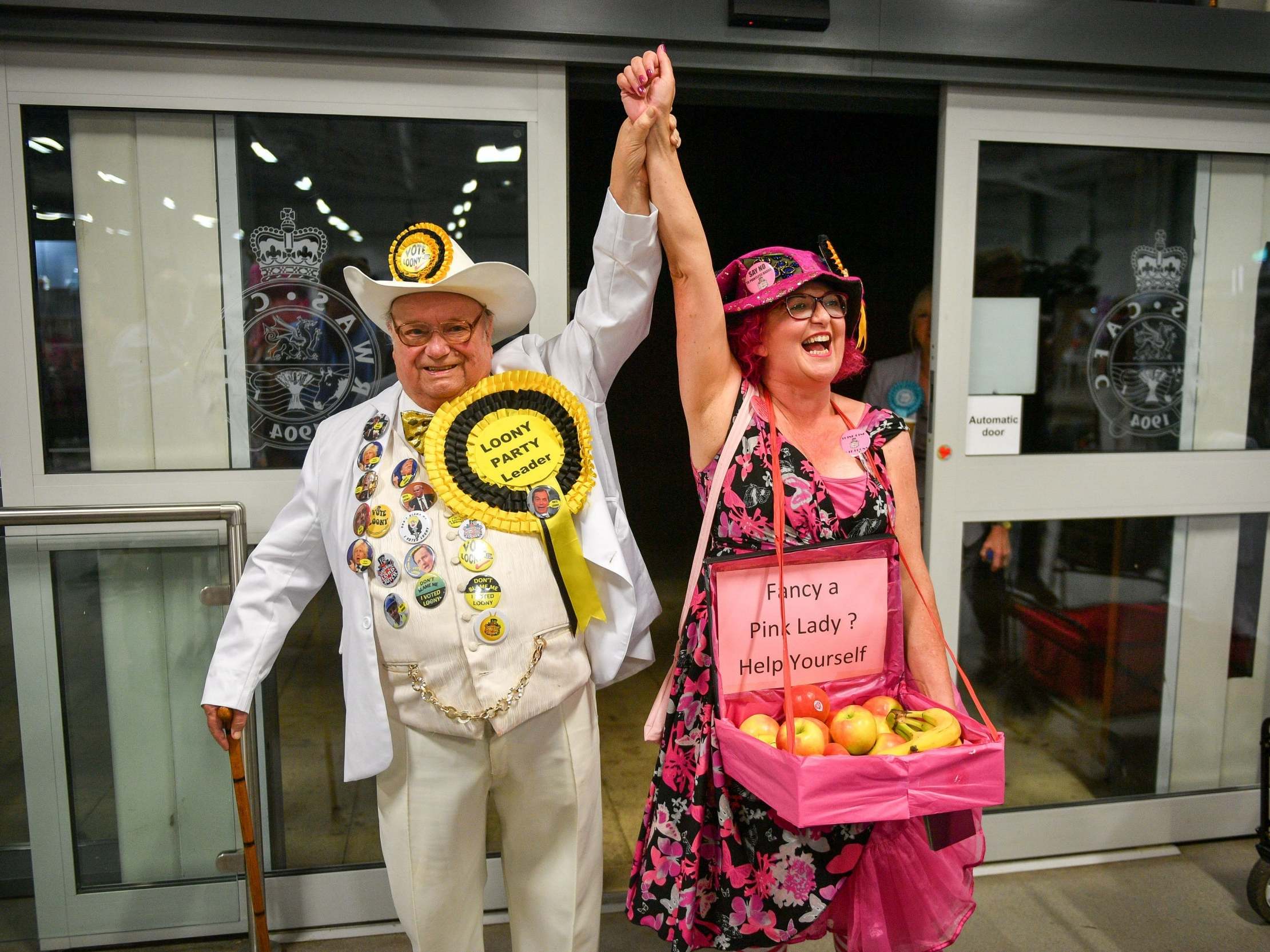Leader of the Official Monster Raving Loony Party Alun ‘Howling Laud’ Hope with candidate Lady Lily The Pink