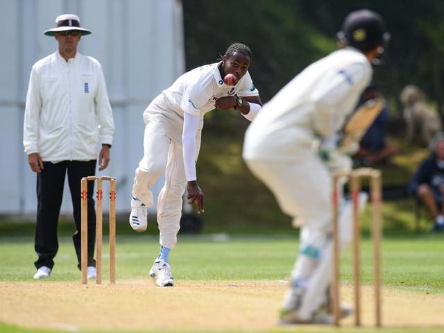 Jofra Archer of Sussex in action