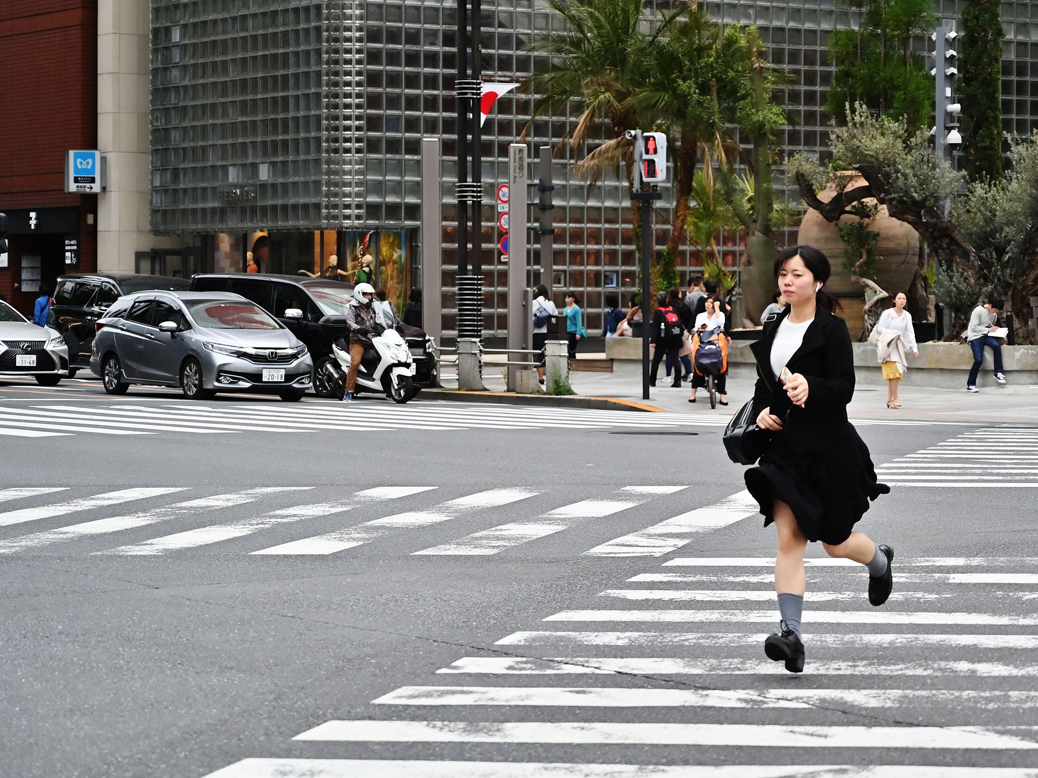 Going solo: The Japanese women rejecting marriage for the ...