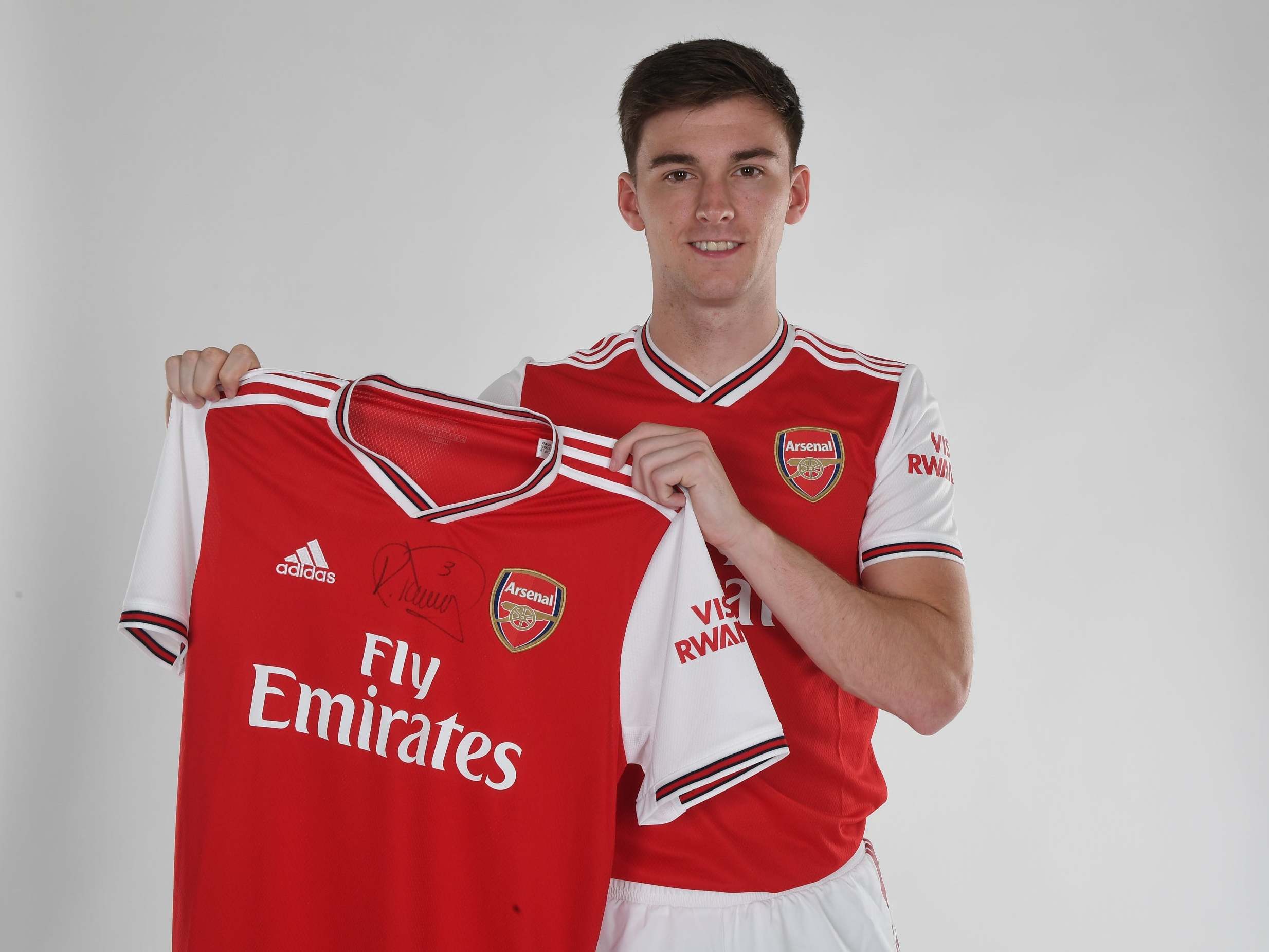 tierney in arsenal shirt